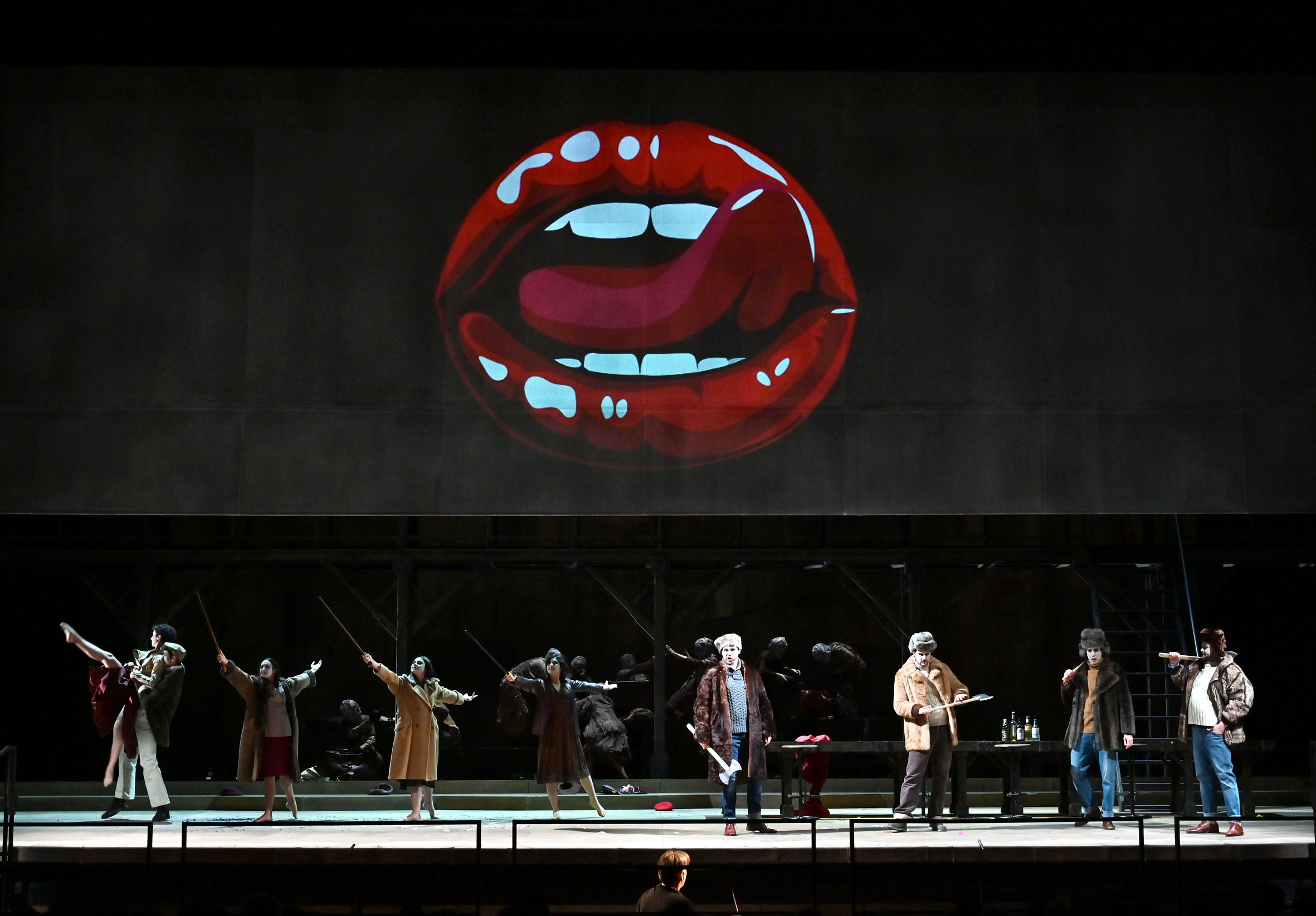 ASCESA E CADUTA DELLA CITTÀ DI MAHAGONNY - Ripresa